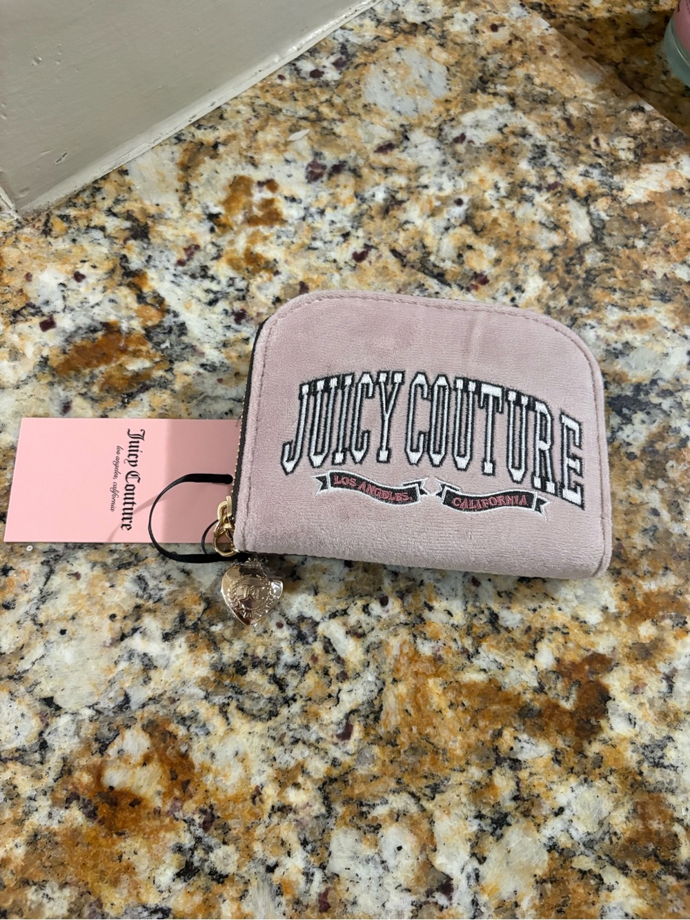 NWT Juicy Couture University Wallet Light Pink Velour Los Angeles California